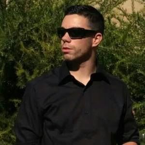 Meet your Posher, Travis